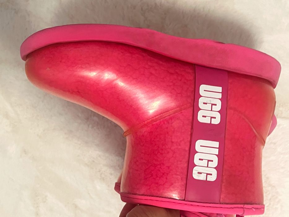 Cizme mini UGG  impermeabile 32,5