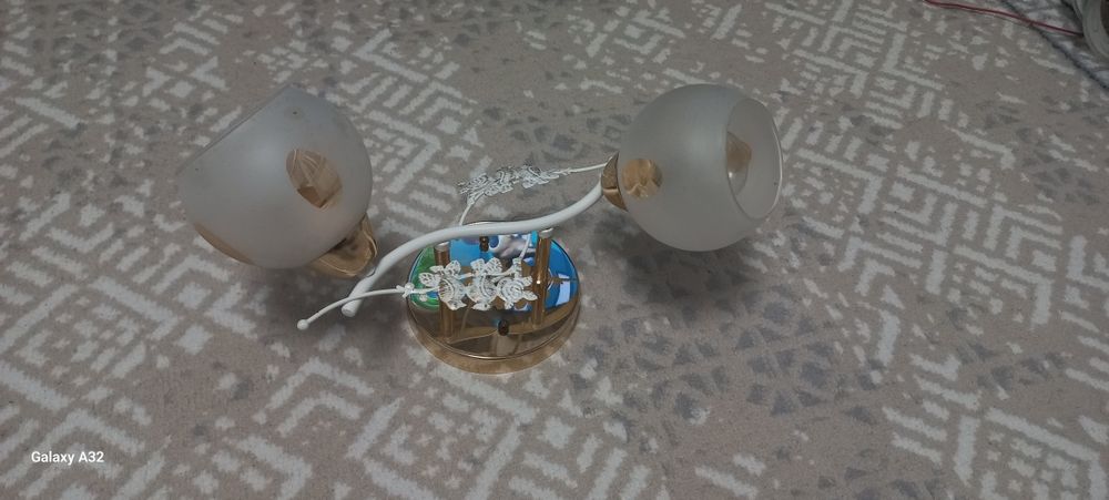 Продам люстру для зала за 5000 тенге