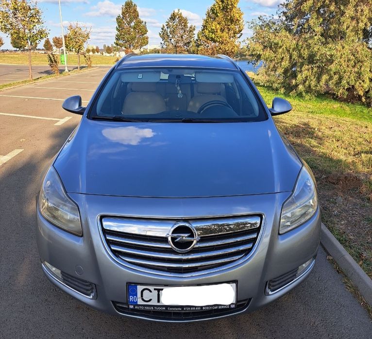 Opel Insignia 2011