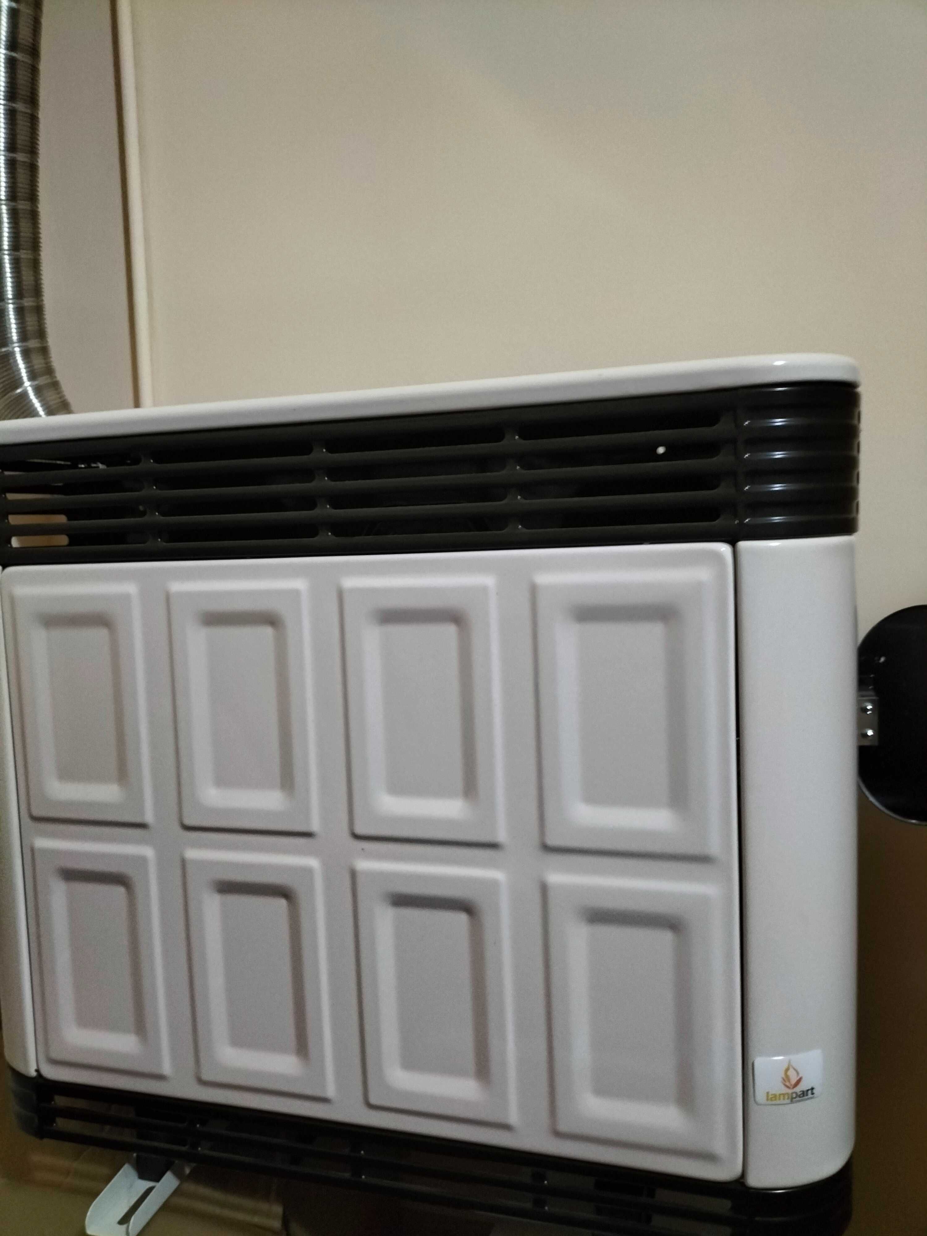 Convector pe gaz Lampart