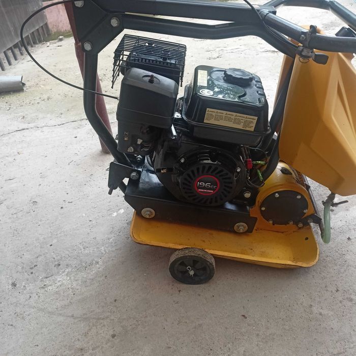 placa compactoare / vibrocompactoare stanley