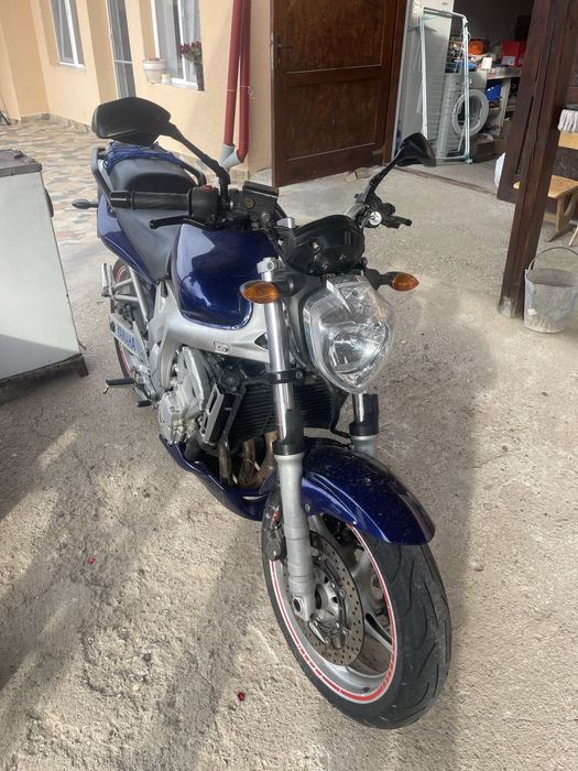 Se vinde yamaha fz6 n , toate actele valabile ,pret 2500€ neg