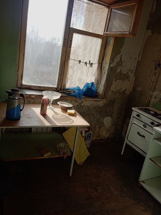 Срочно продаётся 1 комнатная квартира 3 микрорайоне