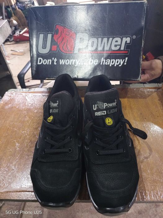 Нови Работни обувки