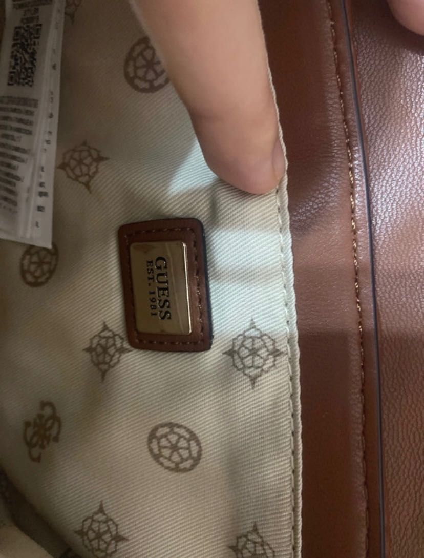Geanta Guess damă
