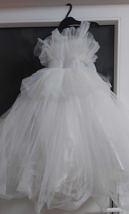 Vand rochița prințesă