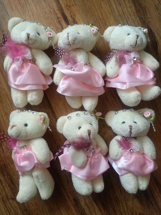 Продам игрушек- мишек. Новые.