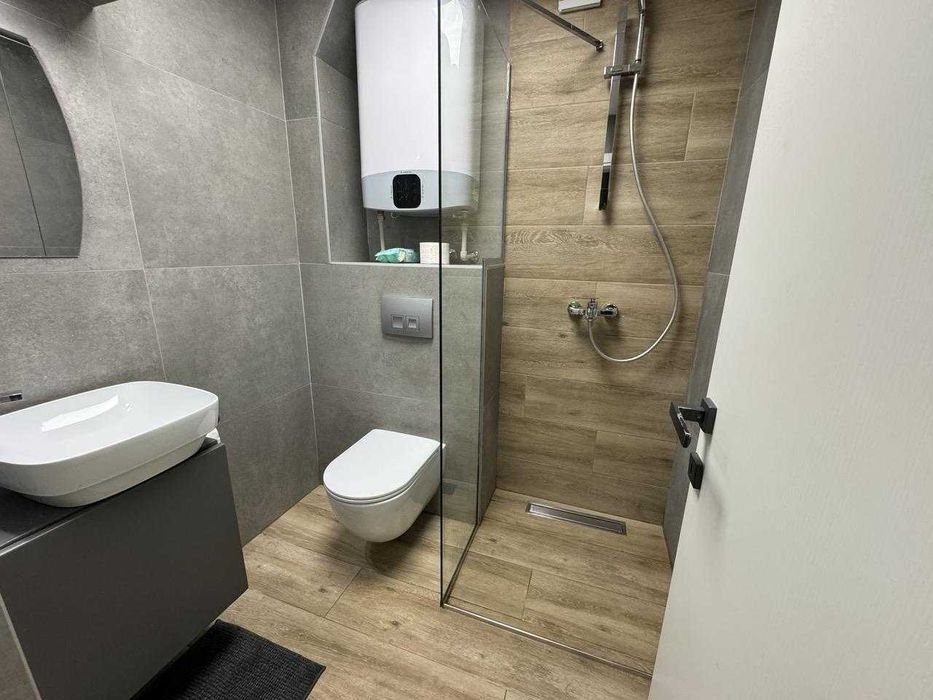 Дава се под наем Двустаен апартамент в Бургас, Славейков - 65 кв.м за 229.5 € - Снимка #5