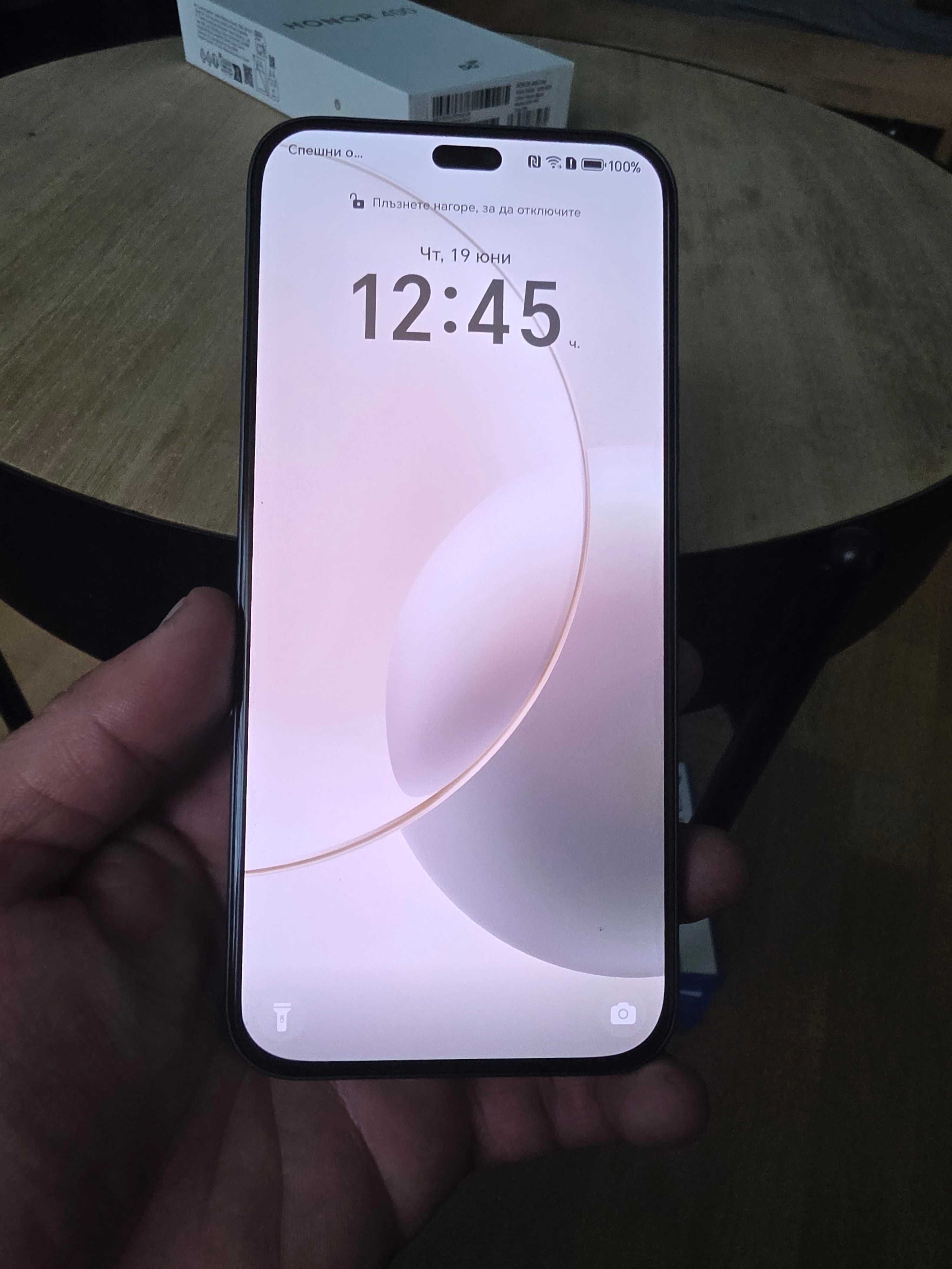 Телефон HONOR 400 LITE