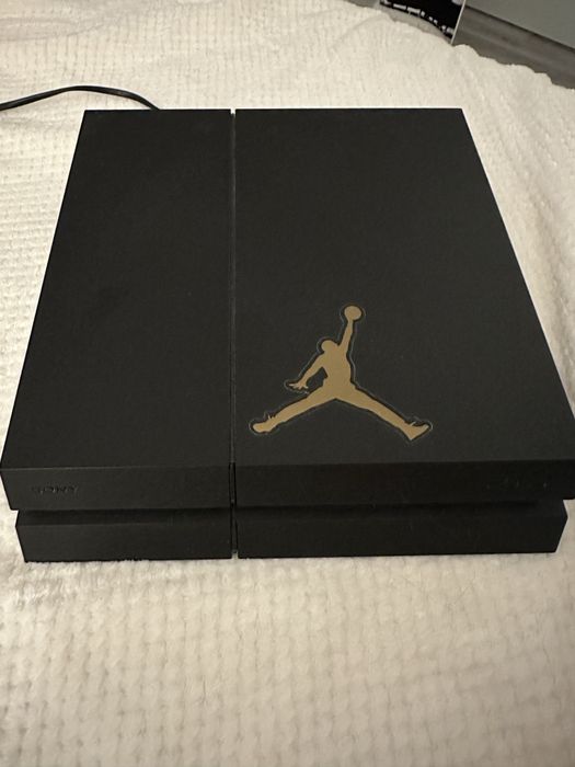 vand ps4 și console