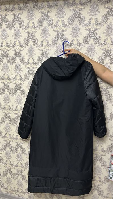 Куртка молодёжная длинная зимняя, размер 52 почти новая