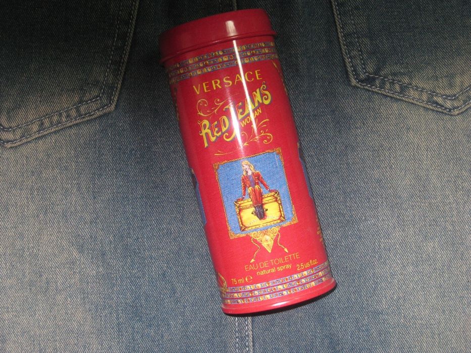 Парфюм Versace Red Jeans