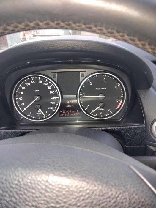 Vând BMW x1 ,anul 2012...143 cp