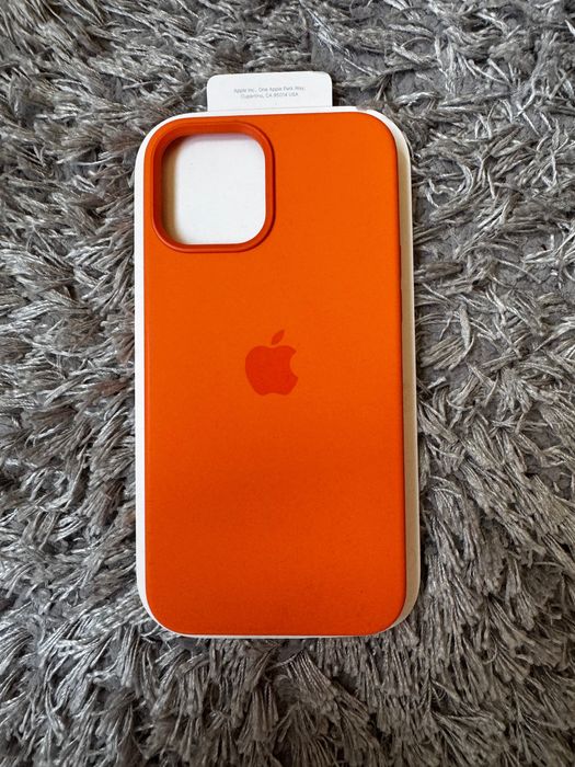 Оригинални калъфи/кейсове /гръб за iPhone 14 pro 16 pro/Max 12 Pro Max