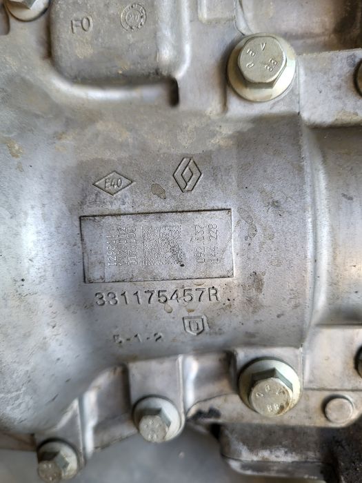 Cutie transfer Duster 1.5 dci 4×4, af 2020 sept.