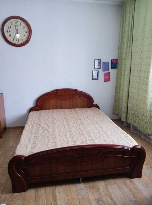 2х спальная кровать с матрасом