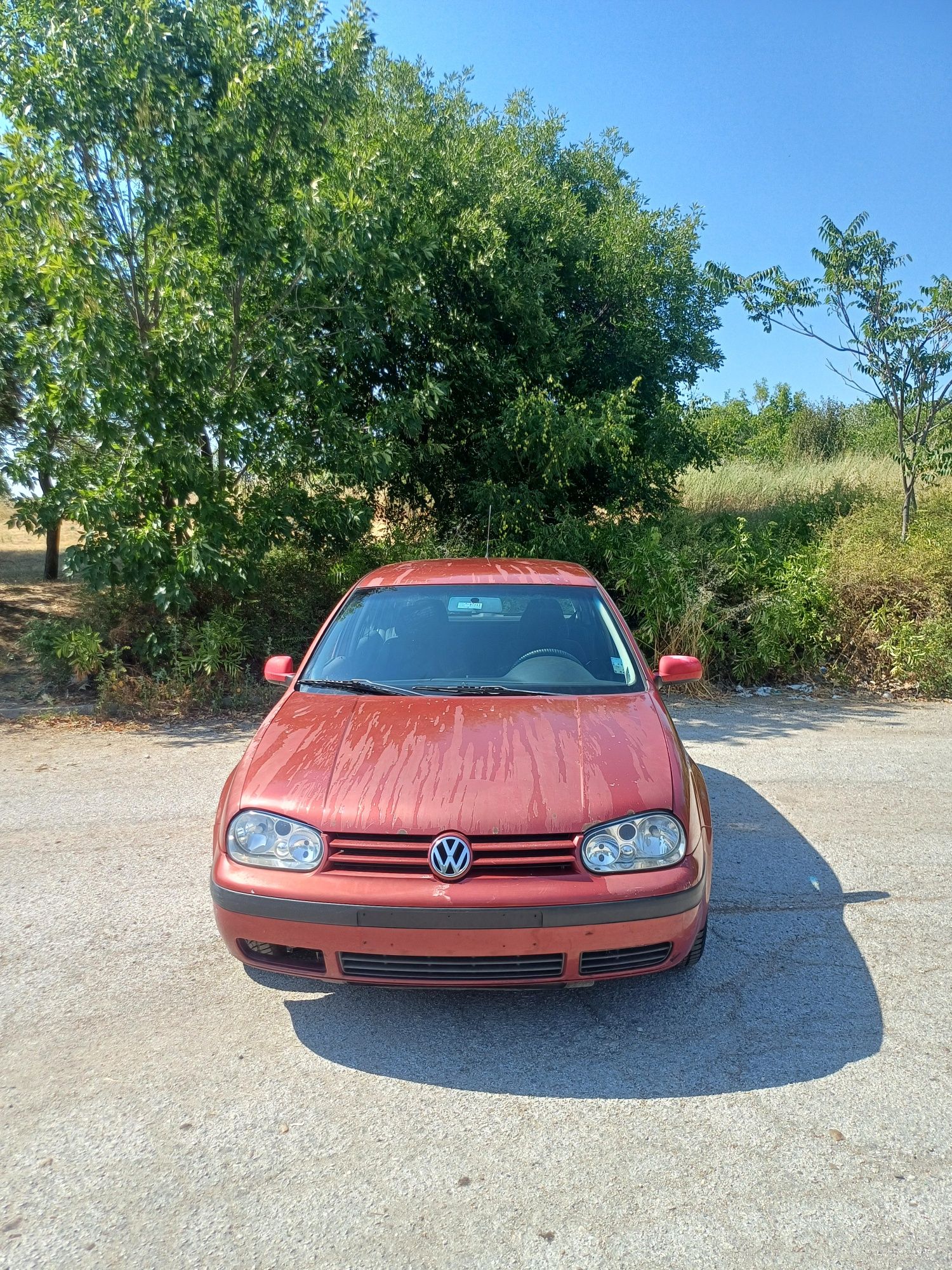 Golf 4 2000г 1.6sr цял или на части