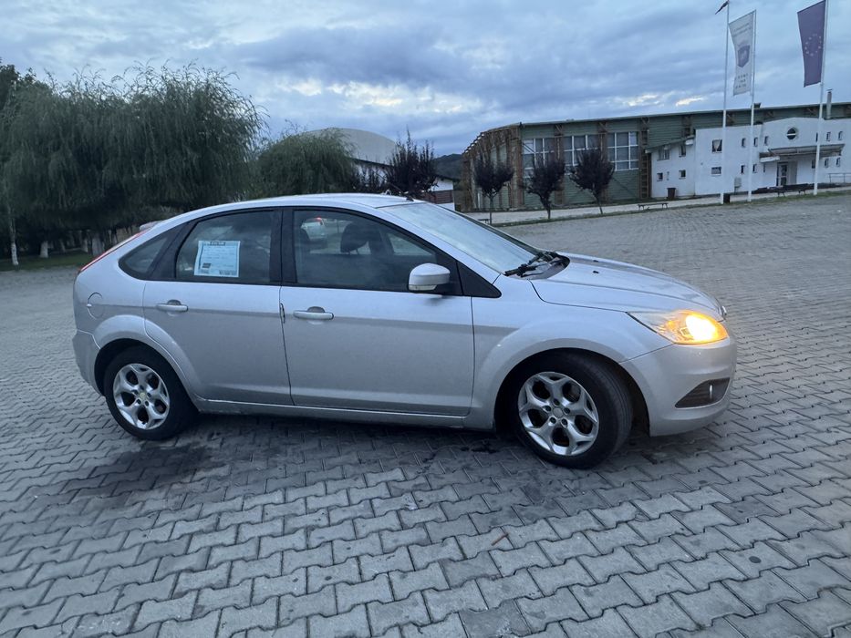 FORD FOCUS     2008