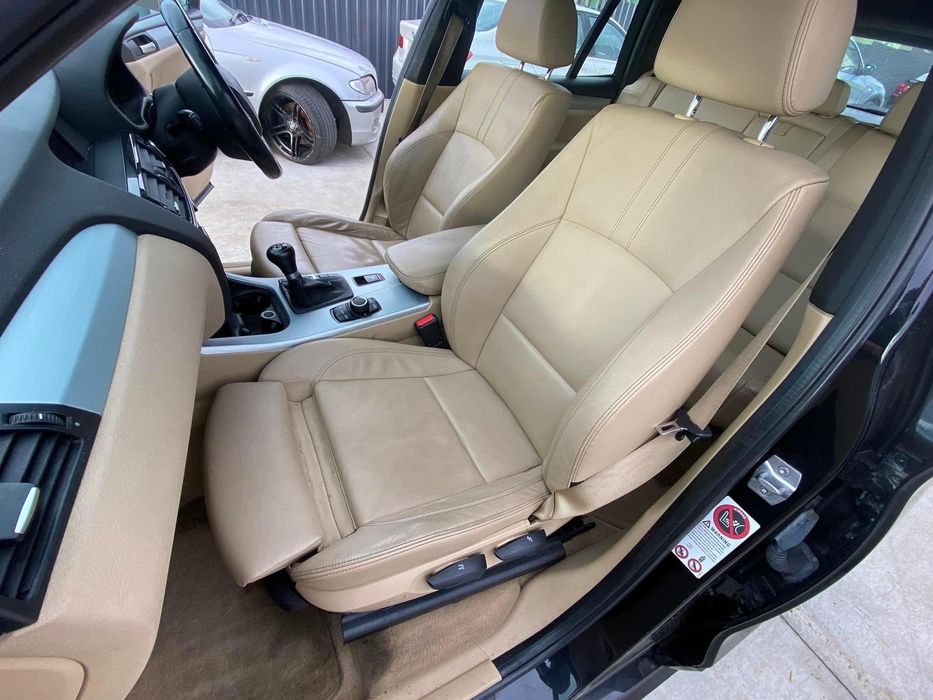 Dezmembrez BMW X3 F25 sDrive M Pack 2.0d N47 ,manual,jante M,plafon M