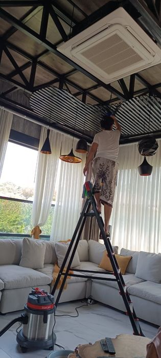 Уборка клининг Алматы услуги. Оперативный выезд до клиента.