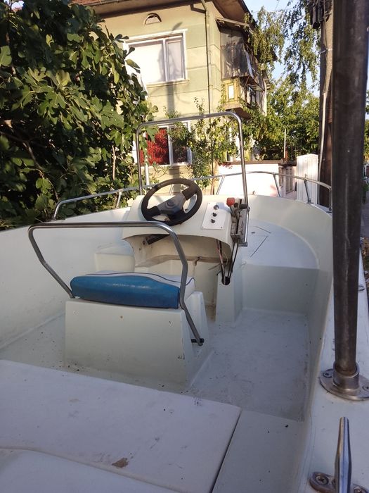 Лодка 4,5м на 1,9м