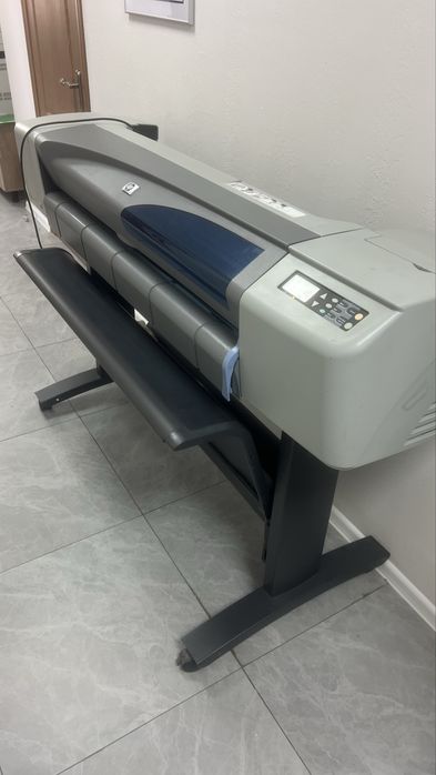 Плоттер цветной hp