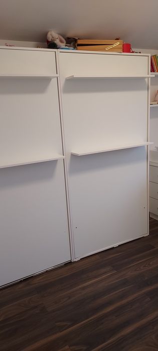 Vând doua paturi rabatabile de o persoană