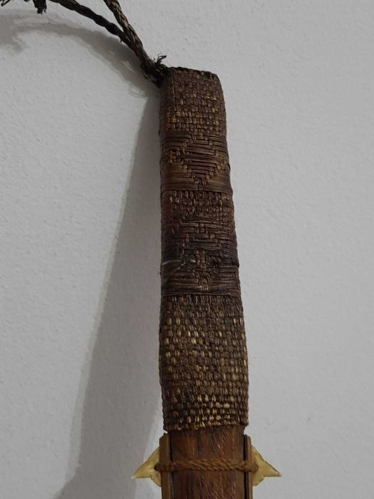 Sabie tribala vintage dinti de rechin sec.XIX