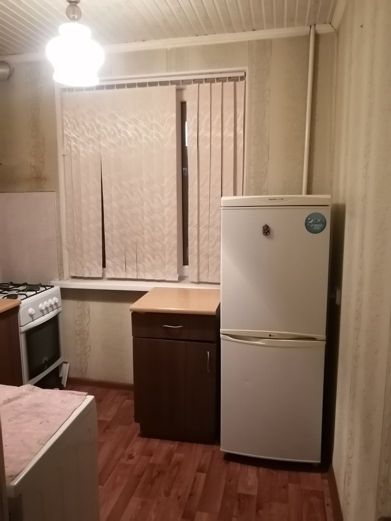 Микрорайон Самал, 10 дом, 4 этаж