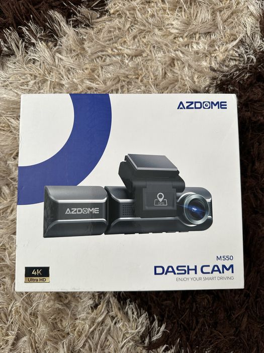 Видеорегистратор Azdome M550