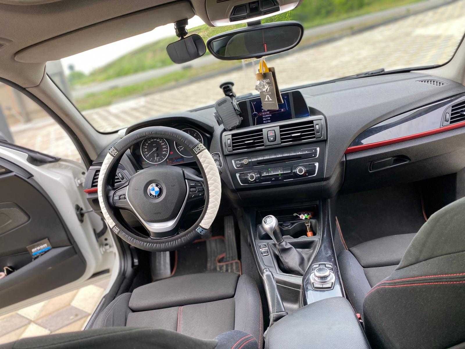 Vand bmw seria 1 an 2013