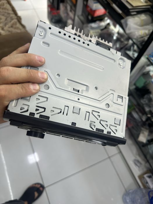 Pioneer Deh-s4250BT xolati zor remont bomagan aybi yoq chotki ishlidi