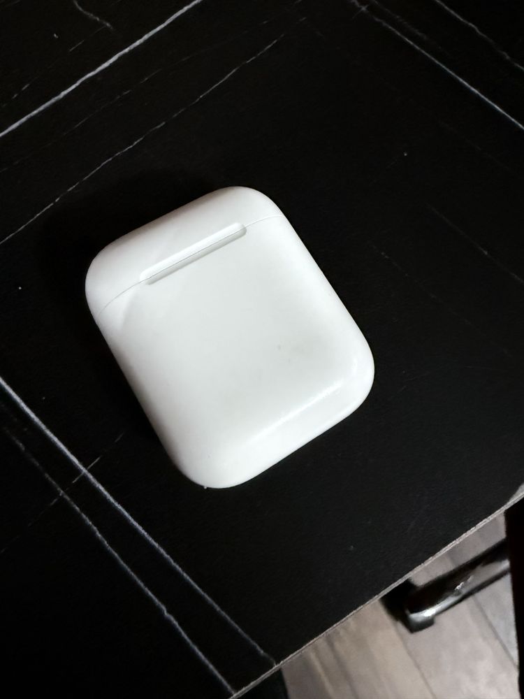 Слушалки Apple airpods 2 оригинал!