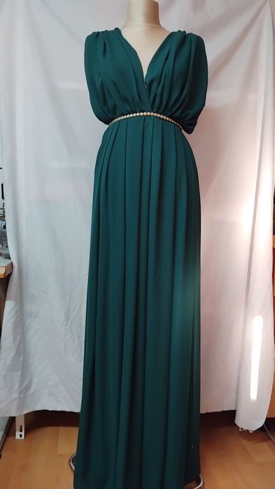 Rochii de seara lucrate în Oradea