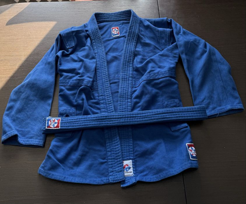 Продаю Куртку для Самбо «Крепыш»