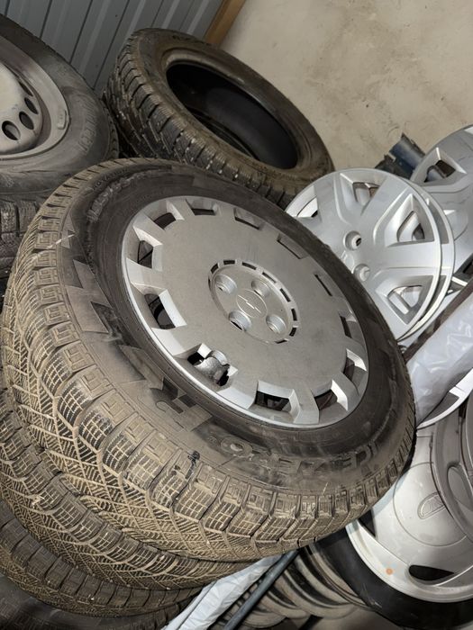 Шины с дисками сборе калпак комплект