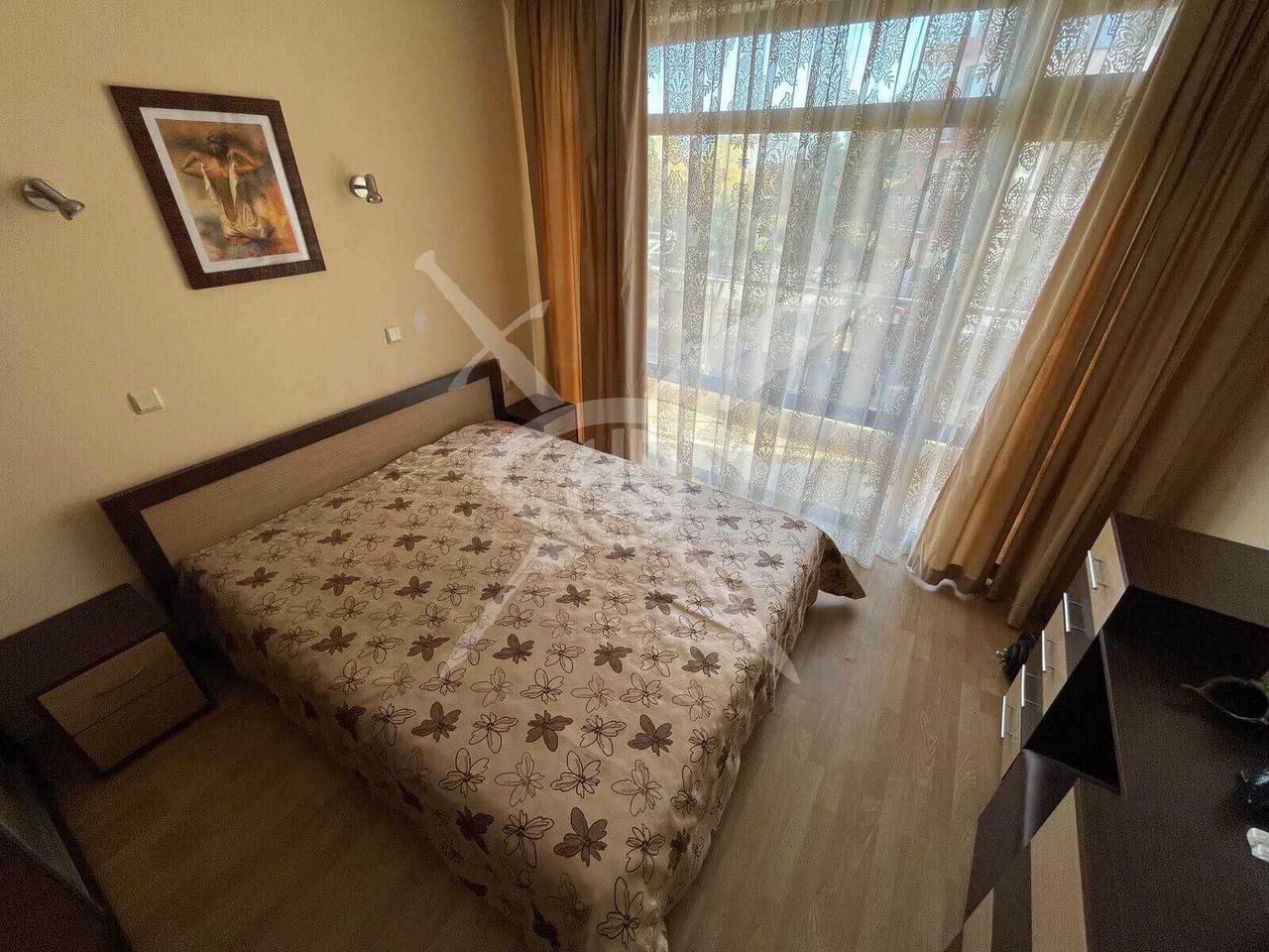 Продава се Тристаен апартамент в к.к. Слънчев бряг - 105 кв.м за 1048 €/кв.м - Снимка #5