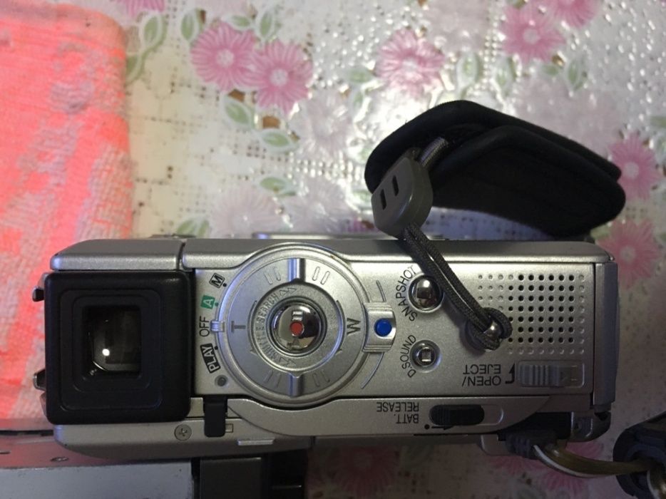 Digital video camera jvc