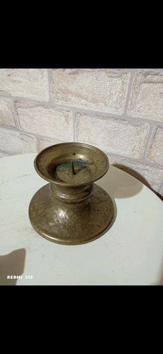 Плътен бронзов свещник