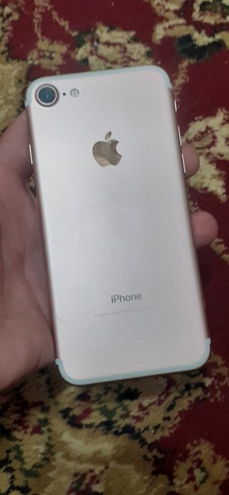 iPhone 7 128GB Gold
