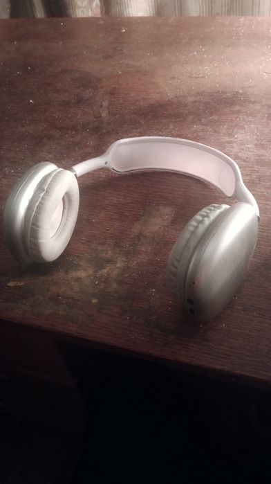 Наушники в хорошем состоянии