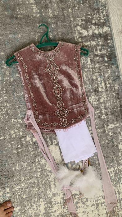 Кажекей и платье на кыз узату , тойга