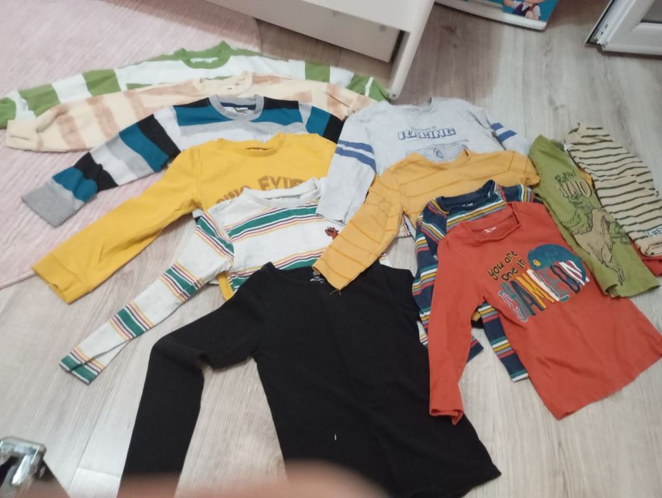 Лот блузи за момче 3 г