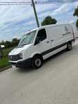 Vand Volkswagen crafter cu 3 locuri și dubă  motor 2.0 tdi (sprinter )