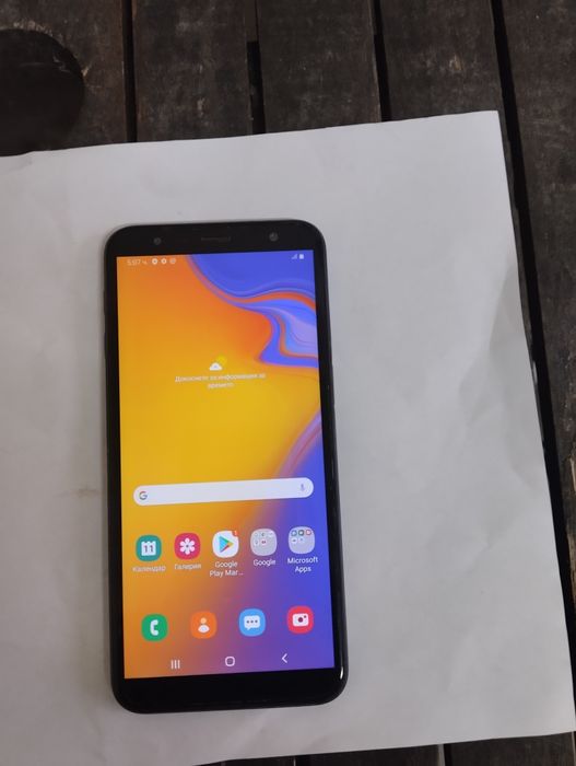 Продавам samsung j6+