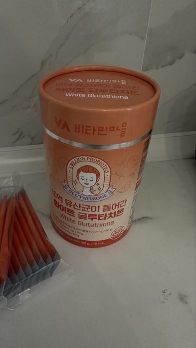 White Glutathione — натуральное отбеливание кожи, 60 капсул