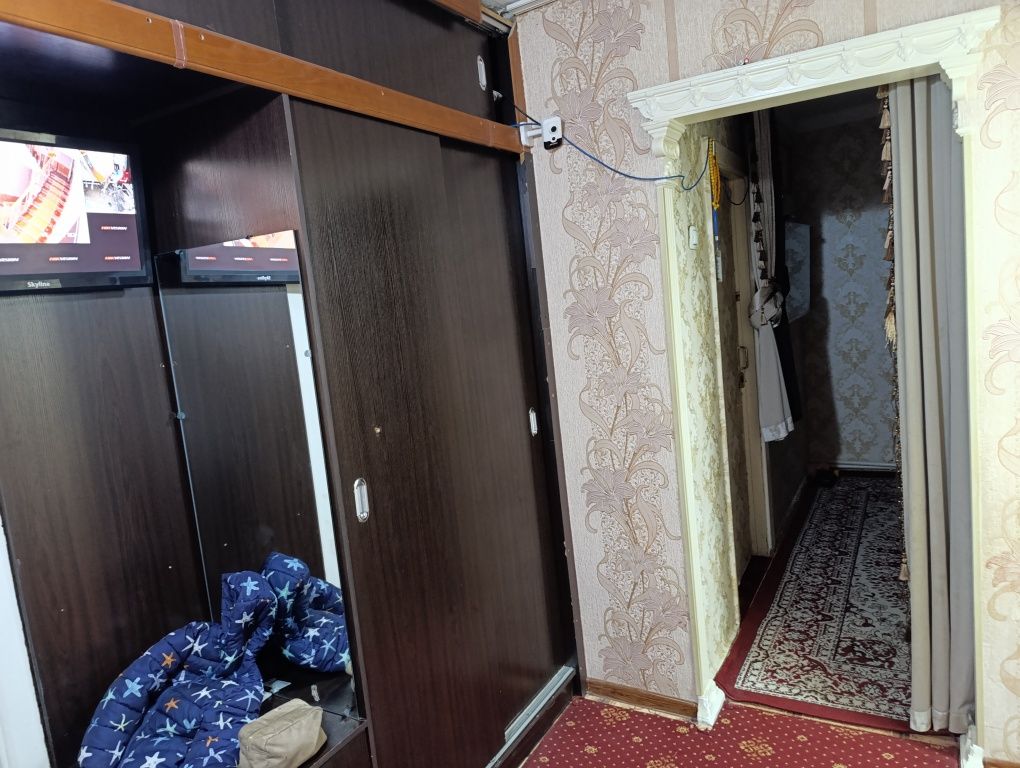 4 Хонали квартира сотилади