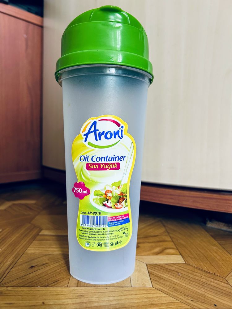 Продам столовый сервиз. Комплект из 24 пред-в