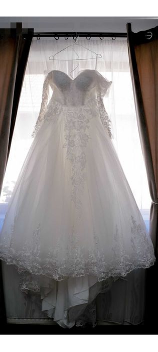 Vând rochie de mireasa superbă
