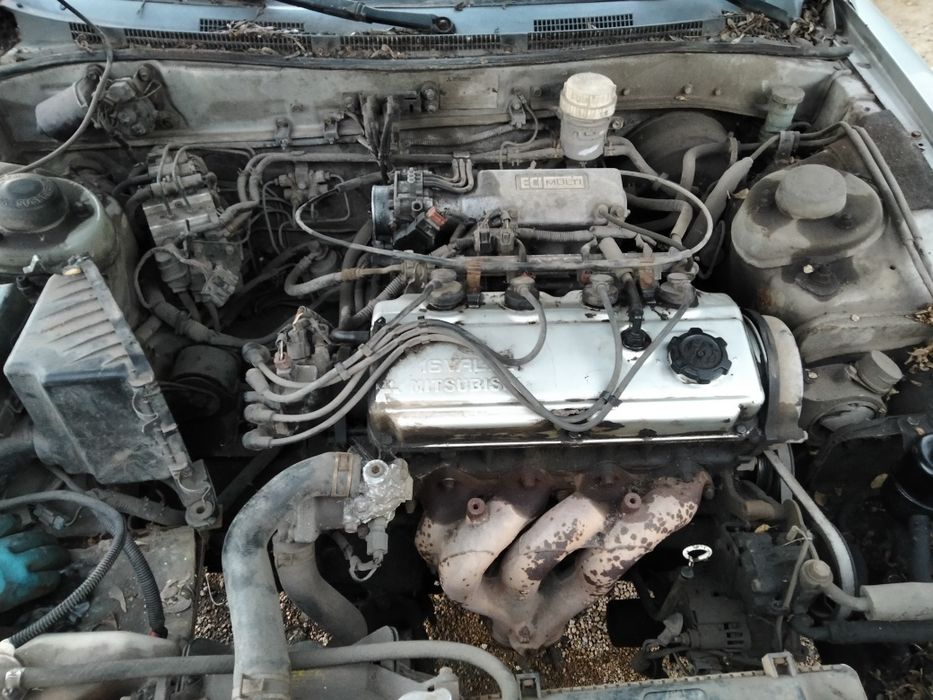 Продам Митсубиси Галант и ланеср  по запчастям